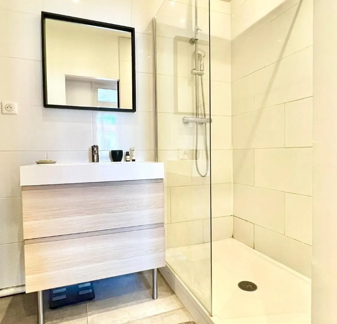 Bright, Spacious Apartment In The Heart Of Lyon France